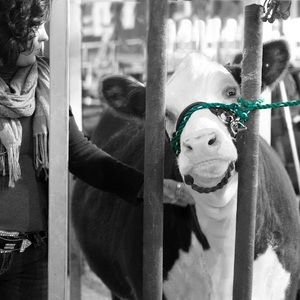 Meet your Posher, Danielle